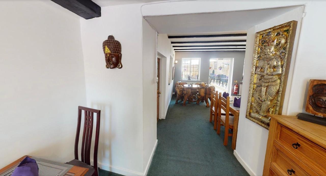 Siam Cottage Guesthouse Over 300 Years Old With Thai Restaurant Moreton-in-Marsh Экстерьер фото